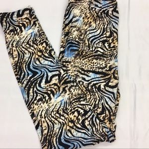 Last one! Zebra & Leopard, Super soft leggings